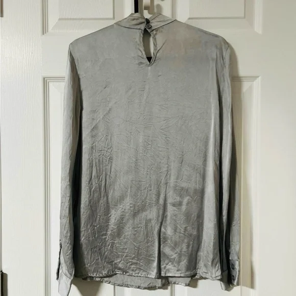 Elegant Lilysilk Gray Silver Blouse with Tie Detail - Picture 2 of 5